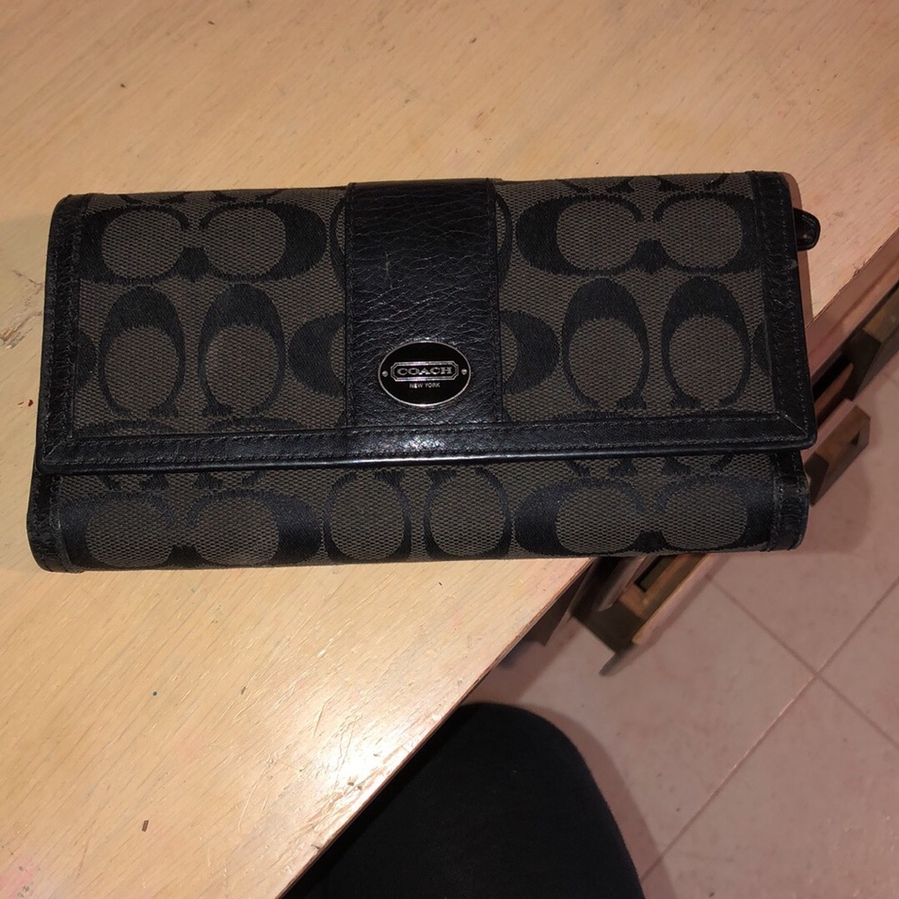 Authentic Coach Wallet